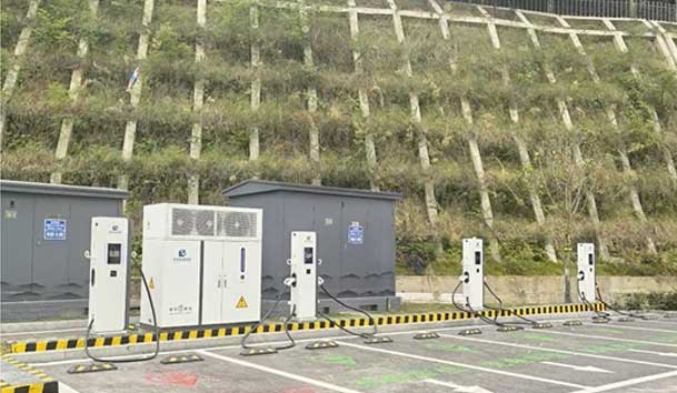 宜昌首批全液冷超充站投入运营，37000cm威尼斯助力高质量充电基础设施建设(图3)